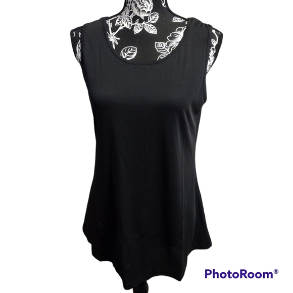 BelleLily lace back tank top - Picture 1 of 5